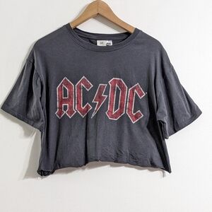 AC/DC Women's H&M Cropped Distressed Short Sleeve Graphic T-shirt, Size Medium